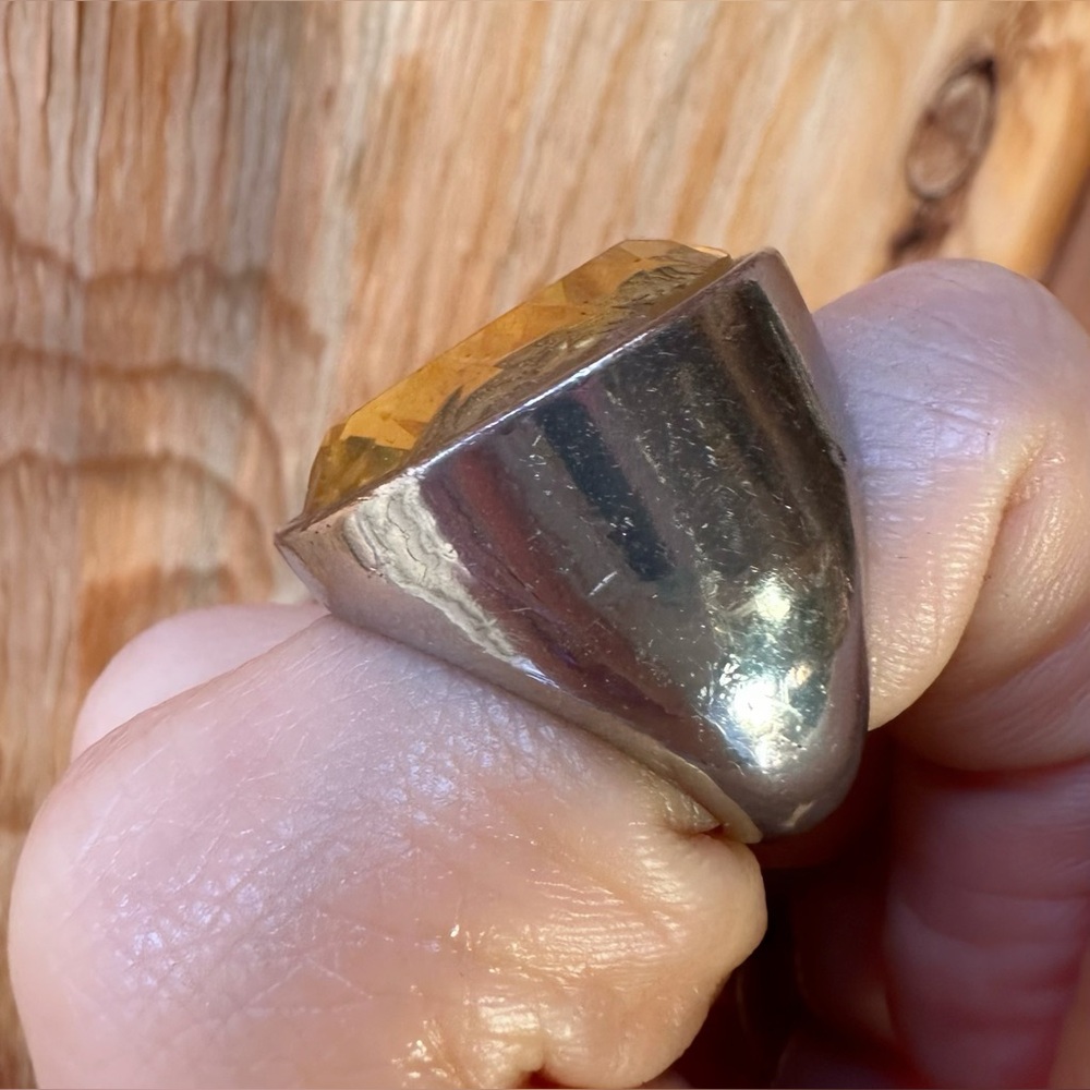 Abalone Shell Ring - Picture 5 of 9